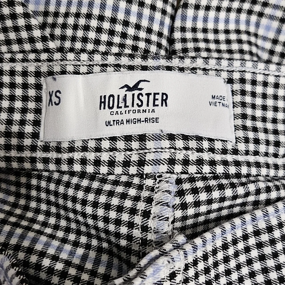 Hollister Ultra High Rise Checkered Black White Blue Pants Size XS - Picture 7 of 7